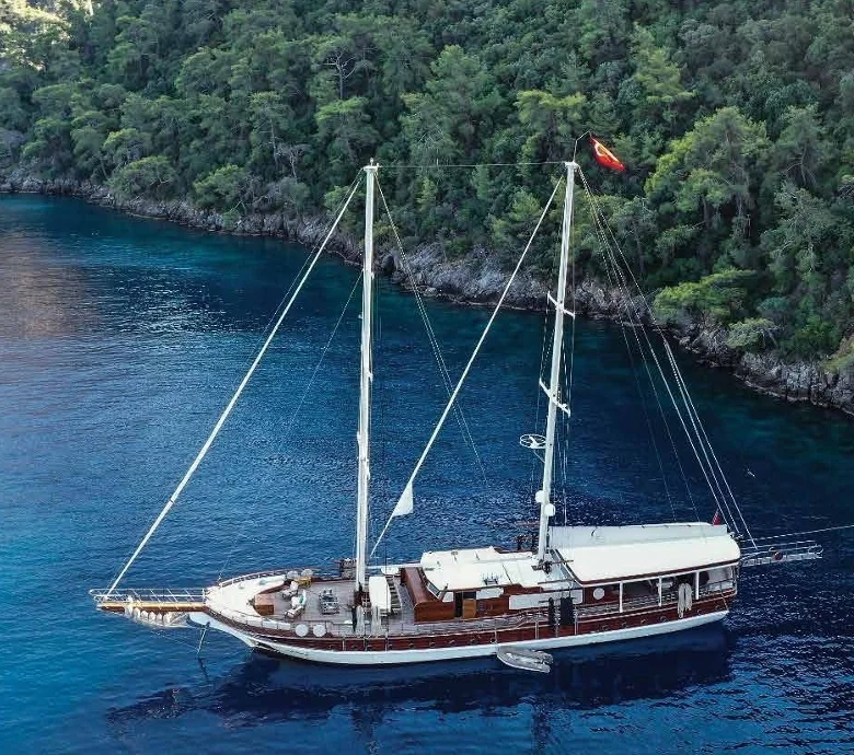 Gulet Ada Deniz